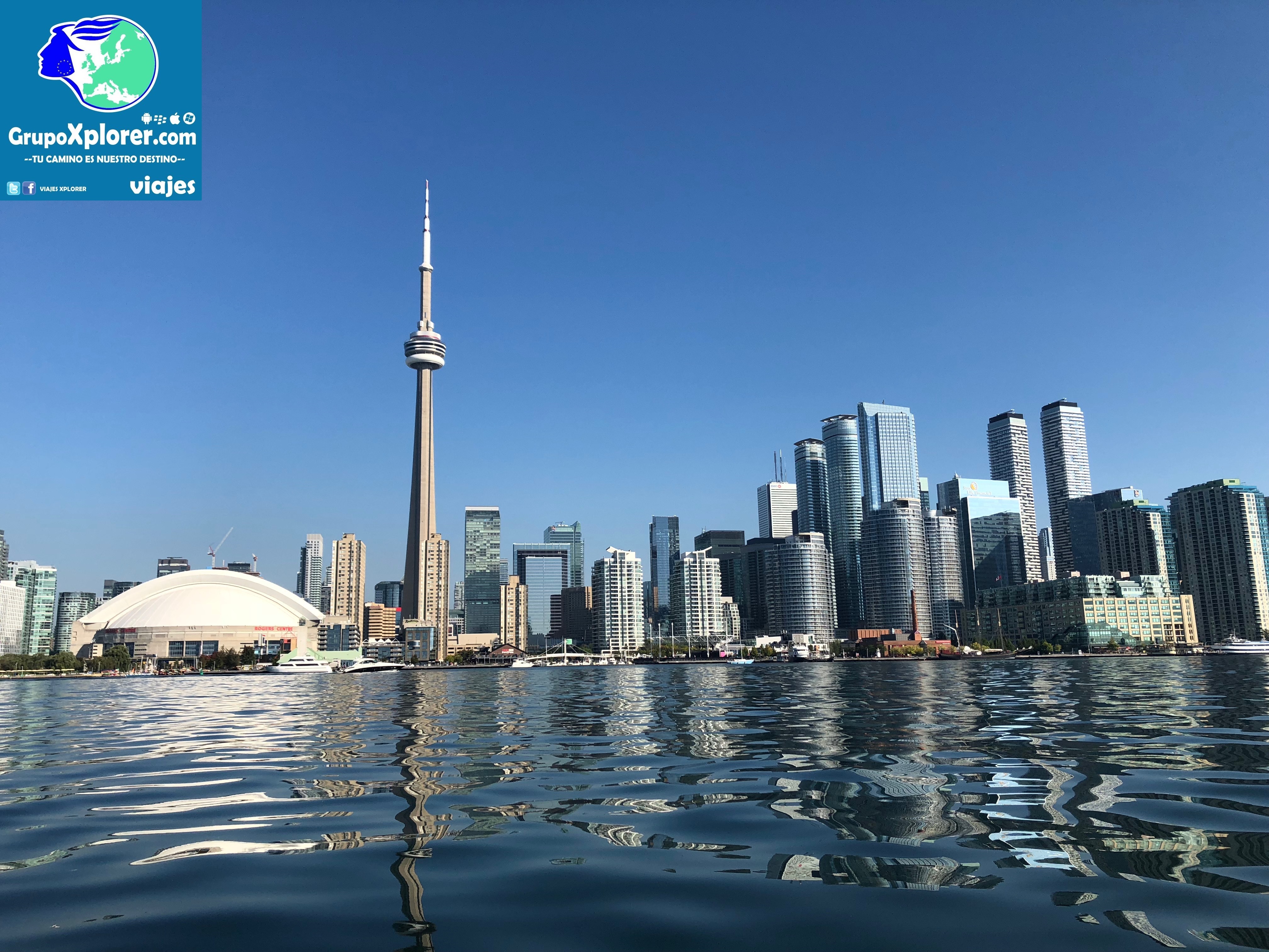 Downtown_Toronto_in_September_2018_(Early_Sunday_Morning,_view_from_a_kayak)
