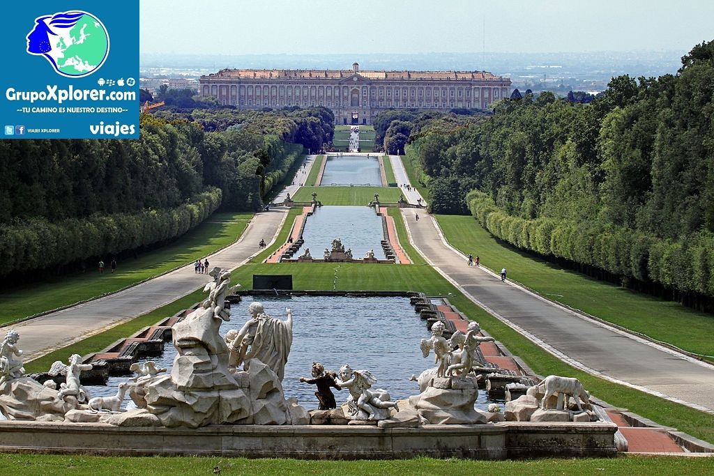 Reggia_di_Caserta,_prospettiva_dalla_fontana_di_Venere_e_Adone_-_panoramio