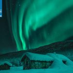 aurora_borealis_cabin_night_northern_lights_norway_snow_starry_sky_stars-1562337