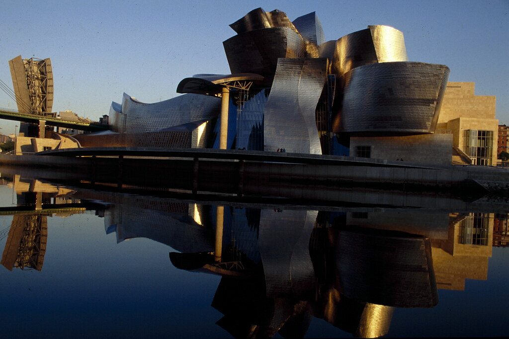 Museo Guggenheim, exposiciones