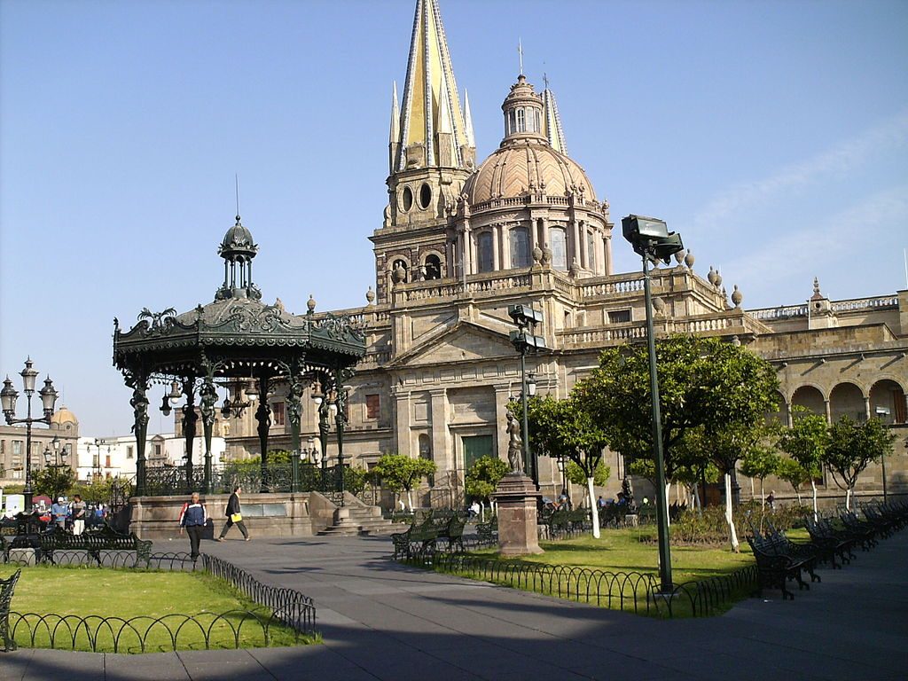 1024px-Catedral_Guadalajara