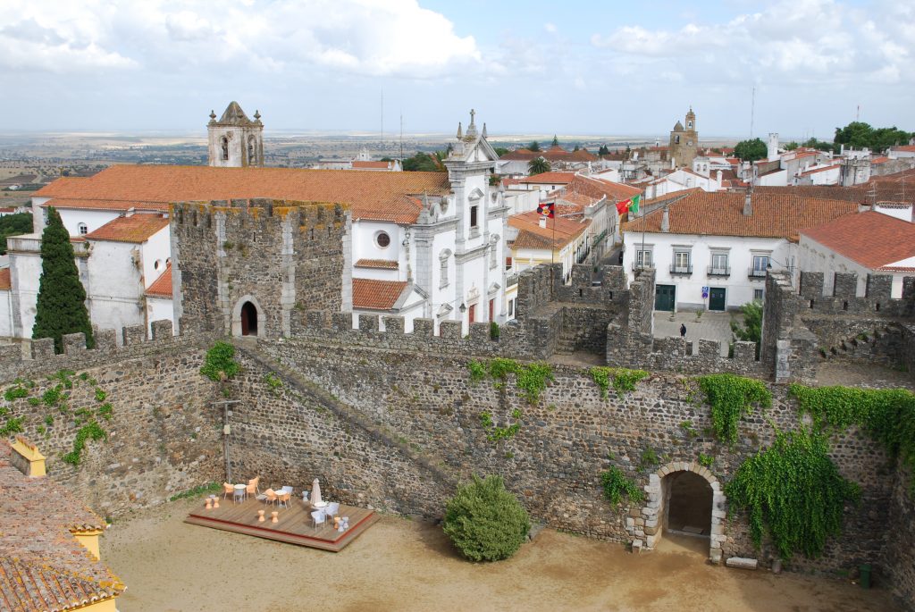 Sé_Catedral_de_Beja_desde_o_Castelo