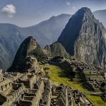 1024px-Machu_Picchu,_Perú