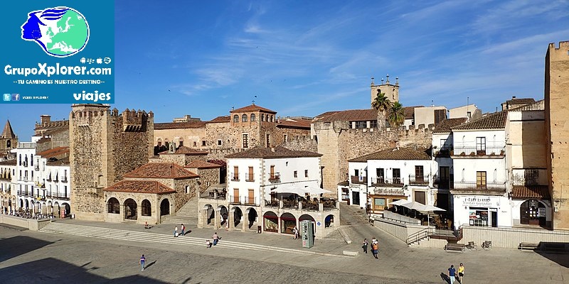800px-Parte_antigua_de_Cáceres,_Extremadura,_España